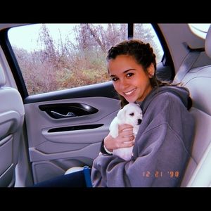 Meet your Posher, Jillian